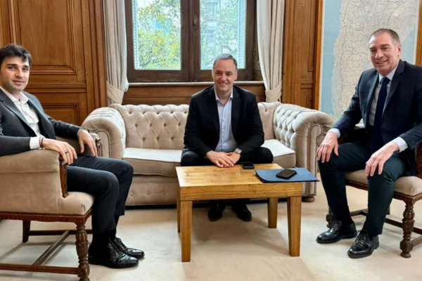 Los gobernadores condicionan el apoyo a las reformas de Milei a los ATN y la obra pública