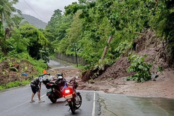 El supertifón Fung-wong tocó tierra en Filipinas: ya dejó dos muertos