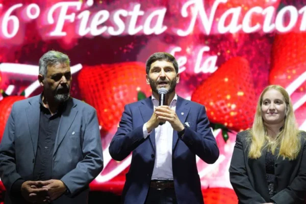 Maxi Pullaro insiste en el reclamo de los fondos coparticipables y pide una “nueva redistribución de recursos”