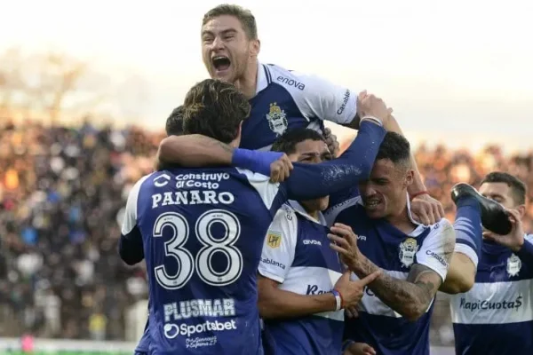 Gimnasia recibe a Vélez en el bosque y quiere asegurar la permanencia