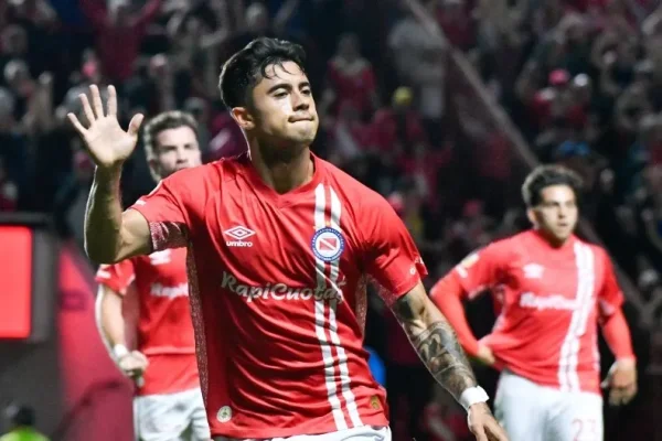 Argentinos Juniors ganó y desplazó a River a puestos de Copa Sudamericana