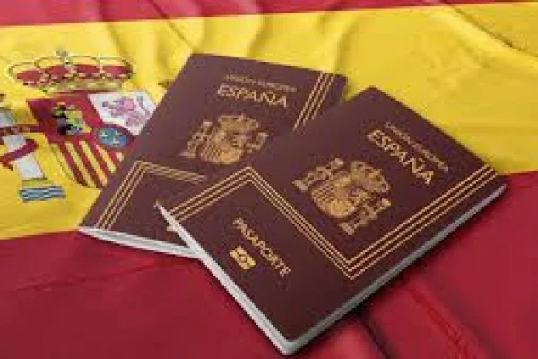 El sueño europeo: miles de argentinos buscan la ciudadanía española