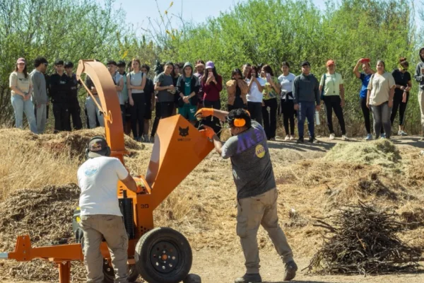 Caminata y reflexión en la Reserva Takú: una invitación a reconectarse con la naturaleza