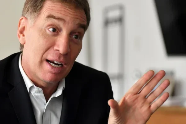 Diego Santilli diseña una gira con gobernadores aliados que iniciará en Entre Ríos