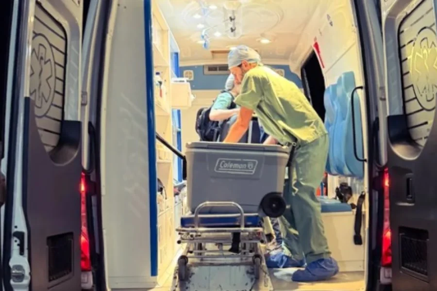 Reconocen a donantes y profesionales.