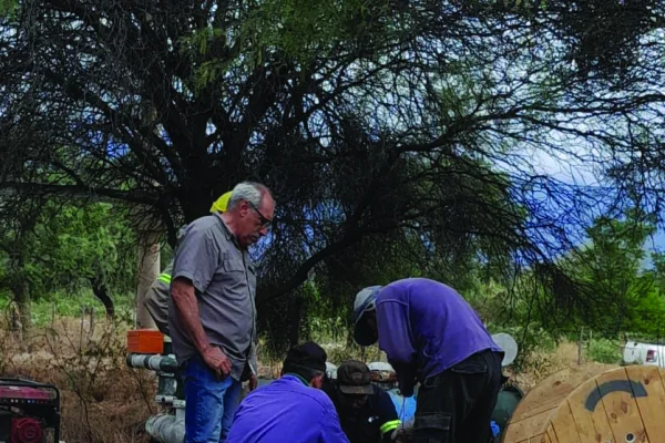 El Gobierno instaló nueva perforación de agua potable en Las Higuerillas