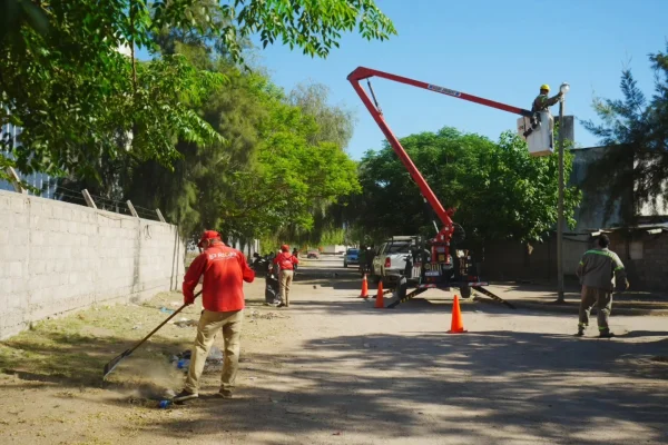 Armando Molina refuerza tareas de limpieza y saneamiento en la zona Este de la Capital