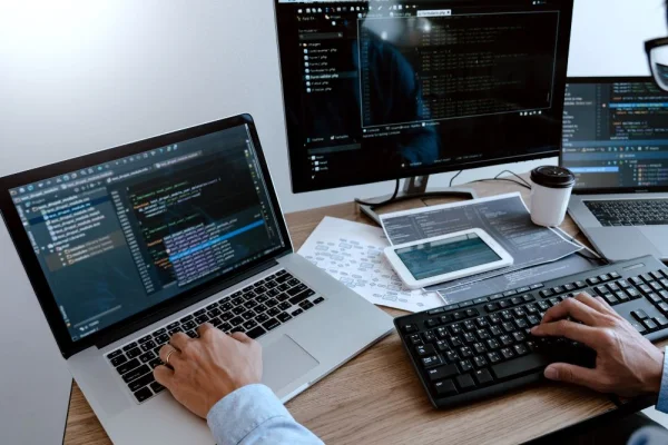 Top 7 notebooks ideales para programadores exigentes: potencia y rendimiento para tu desarrollo