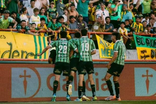 Aldosivi ganó un partidazo, se salvó del descenso y condenó a San Martín (SJ) y Godoy Cruz