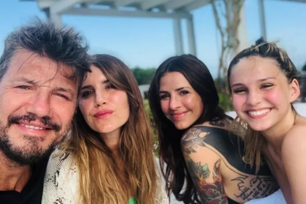 Marcelo Tinelli publicó fotos de cuando sus hijas eran chicas y les pidió perdón: “No me maten”