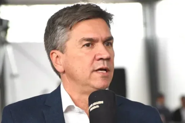 Leandro Zdero visita Casa Rosada en el marco de la búsqueda de consensos del Gobierno