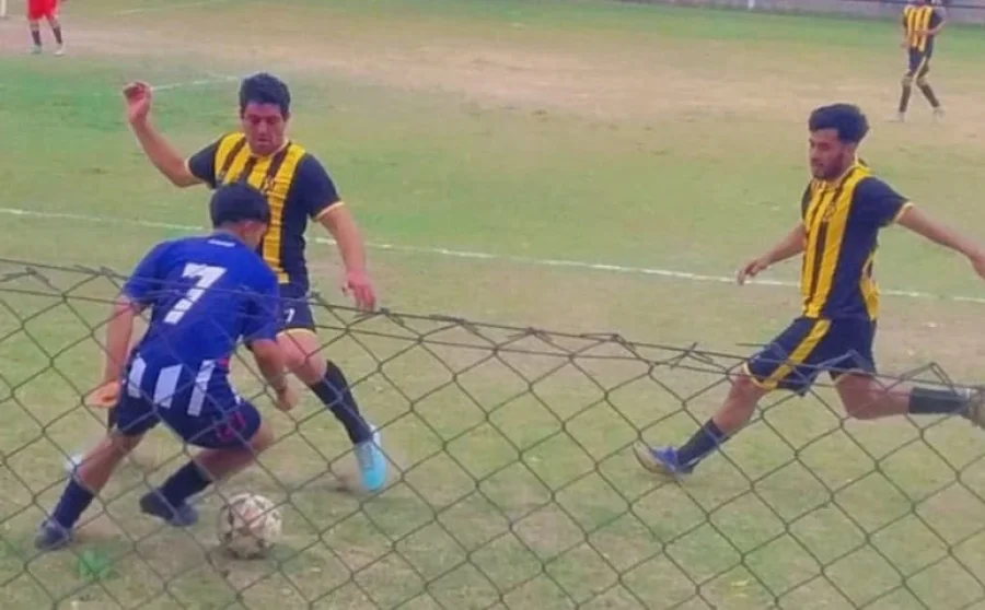 Talleres y Peñarol, en un empate que no le sirvió a ninguno de los dos.