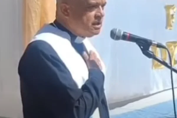 Contundente descargo del Padre Ítalo en el acto por el aniversario de Lamadrid