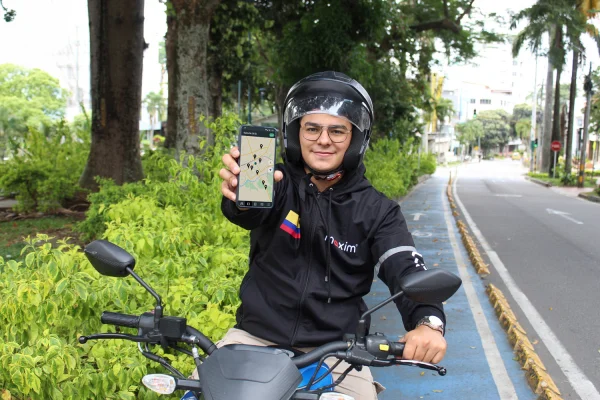 Maxim inicia operaciones en La Rioja y suma una nueva alternativa de movilidad