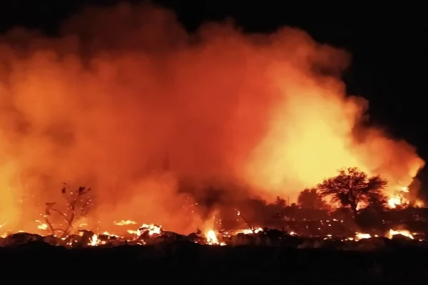 Voraz incendio en Pagancillo tras una quema de pastizales