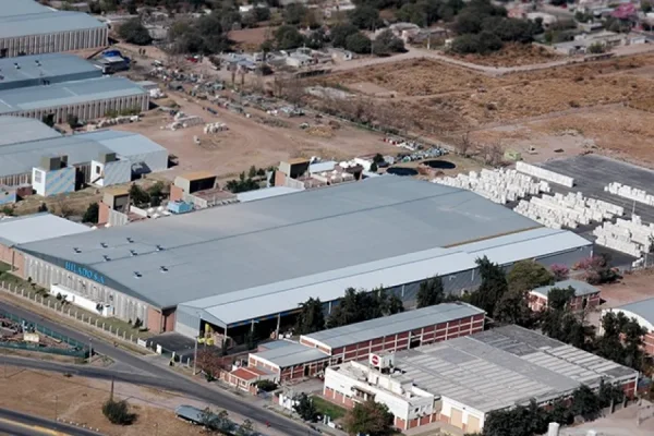 Miriam Espinoza confirmó que siete empresas redujeron sueldos y horas para evitar despidos