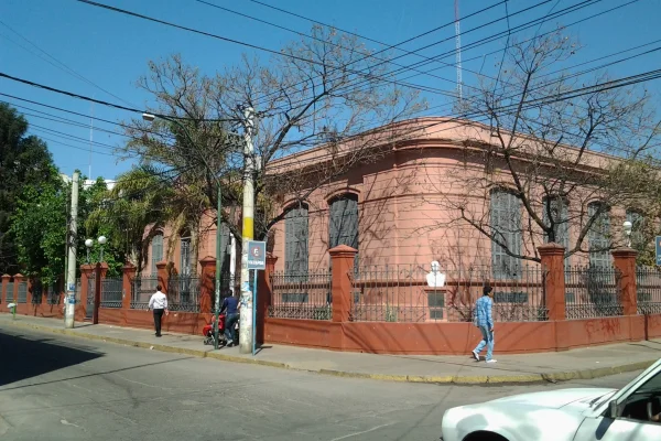 Suspenden clases en el Colegio 1 por seis casos de varicela