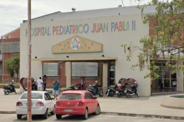 Corrientes: su hija le dijo que le dolía un ojo y al revisarla descubrió que tenía gusanos en la cabeza