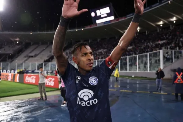 Sebastián Villa se va de Independiente Rivadavia: se despidió en redes, pero la dirigencia desmintió su venta