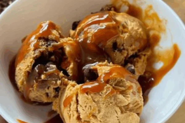 Helado de dulce de leche casero: la receta exprés con 2 ingredientes y sin máquina