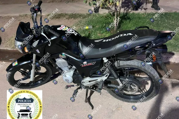 Investigaciones recuperó una motocicleta en capital