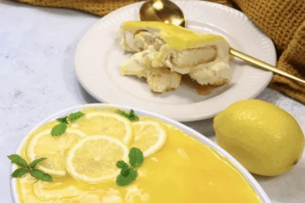Postre helado de limón y vainillas: la receta fresca y fácil que te salva las fiestas