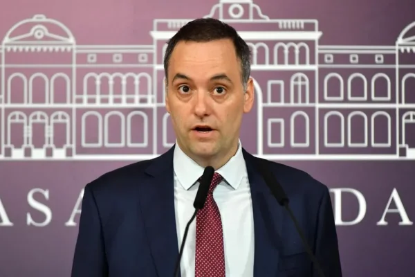 El Gobierno enviará al Congreso el proyecto de Reforma Laboral el 9 de diciembre