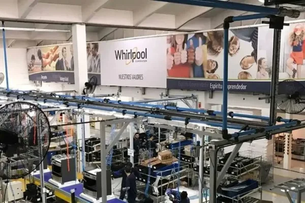Whirlpool cerró su planta de Pilar y despidió a 220 trabajadores