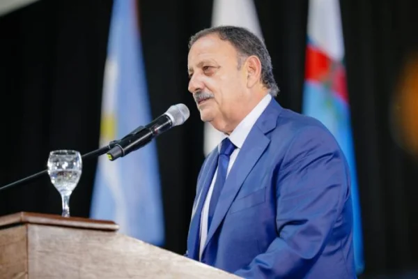 “El peronismo está obligado a presentar un proyecto de país”