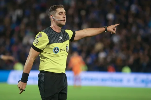 Se confirmaron los árbitros para los 4tos de final: quién dirige Boca-Argentinos