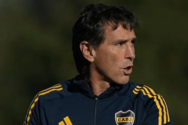 Boca realizó su característica práctica de fútbol en La Bombonera y Úbeda repetiría el once ante Argentinos