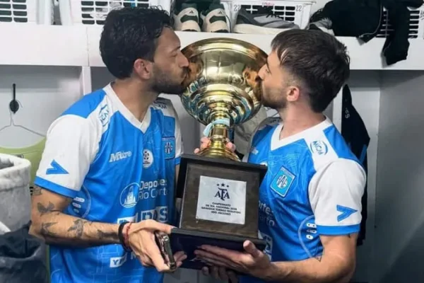 Estudiantes de Río Cuarto volvió a Primera: empató con Madryn y se quedó con el segundo ascenso