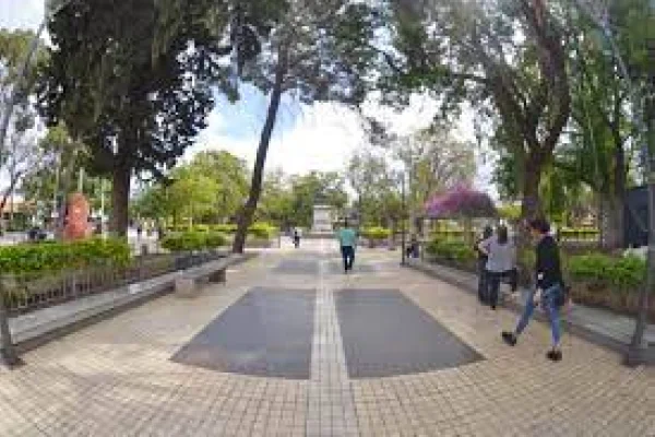 Lunes húmedo y con una máxima de 28 grados