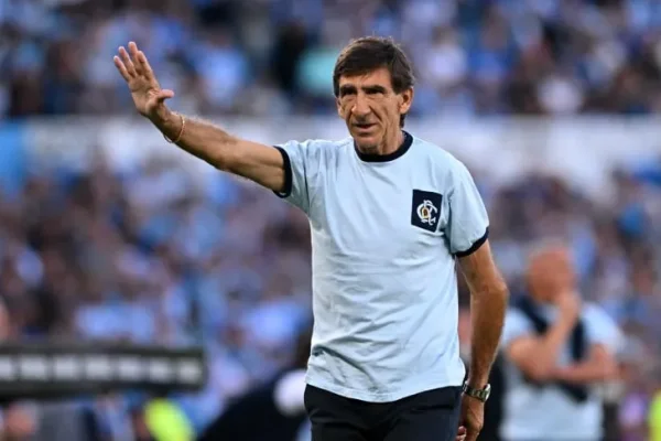 Costas, tras meter a Racing en semifinales: 