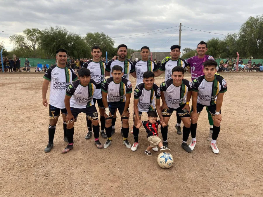 Deportivo Malanz&aacute;n elimin&oacute; a Rieles Argentinos.