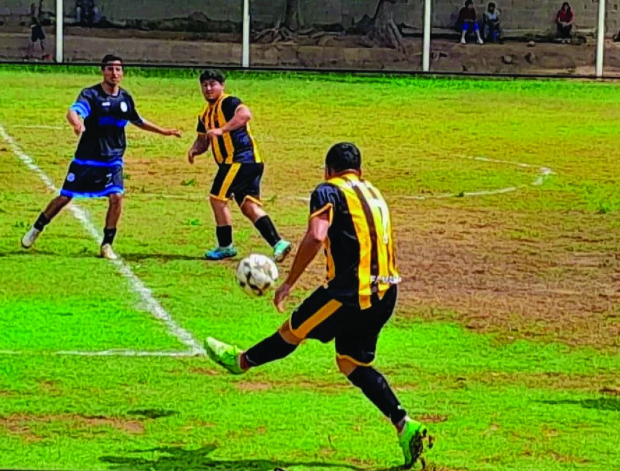 Peñarol gole&oacute; y sueña