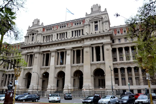 La Corte Suprema rechazó un planteo del Gobierno por el reparto de alimentos en comedores