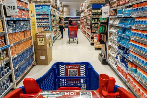 Empleados de supermercados recibirán un bono extraordinario por fin de año de $170.000
