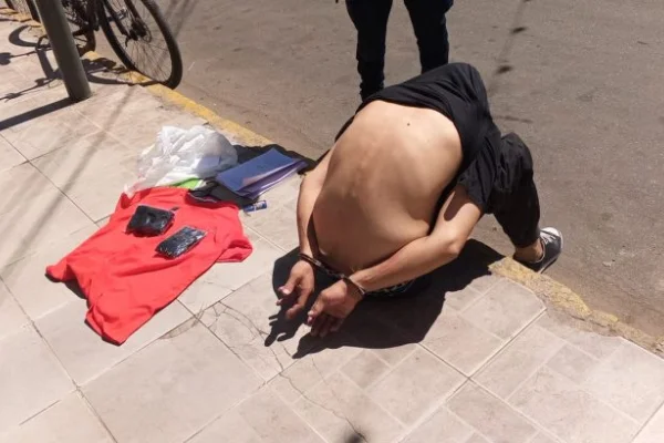 Detuvieron a un hombre por ingresar a robar a un comercio