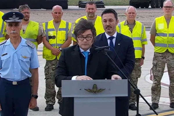 Milei y los F-16: “Un símbolo de la Argentina que estamos construyendo”