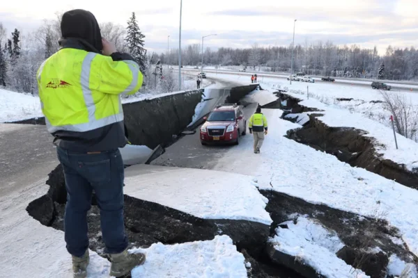 Susto en Alaska: un sismo sacudió el extremo noroeste de Estados Unidos y Canadá