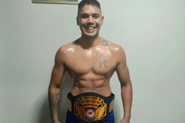 Kickboxing: Samuel Sánchez se coronó campeón en 80kgs