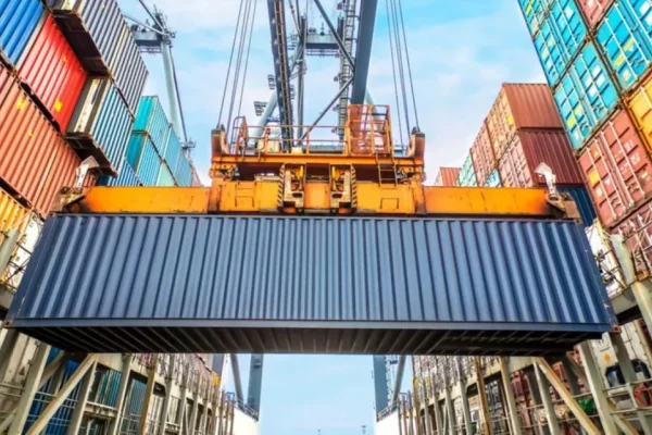Récord de importaciones de bienes de consumo: más de 8.000 millones de dólares