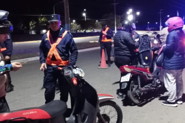 30 motos retenidas y ocho alcoholemias positivas durante el fin de semana largo