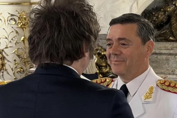 La agenda de Presti para Defensa: continuidad, un gesto a la Armada, pases a retiro, aumento de salarios y reequipamiento