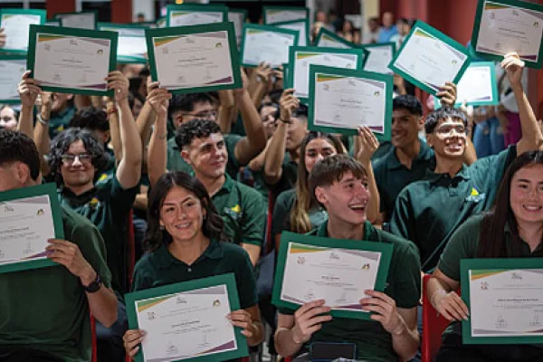CONAG celebró nuevos egresos y 15 años de trayectoria escolar