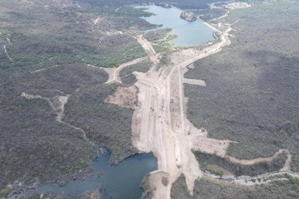 Avanza la etapa final del Dique Trasvase, una obra que transformará la seguridad hídrica