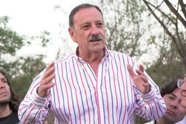 Ricardo Quintela: “No quiero que ningún funcionario salga de vacaciones fuera del país