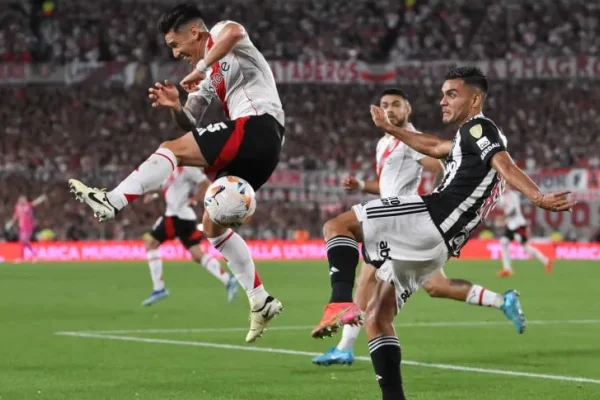 El representante de Fausto Vera reconoció que River negocia con Mineiro y reveló: 
