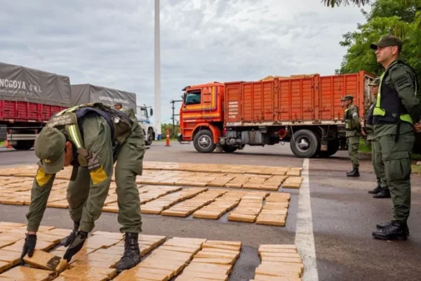 Un camión transportaba una tonelada de marihuana en Chaco